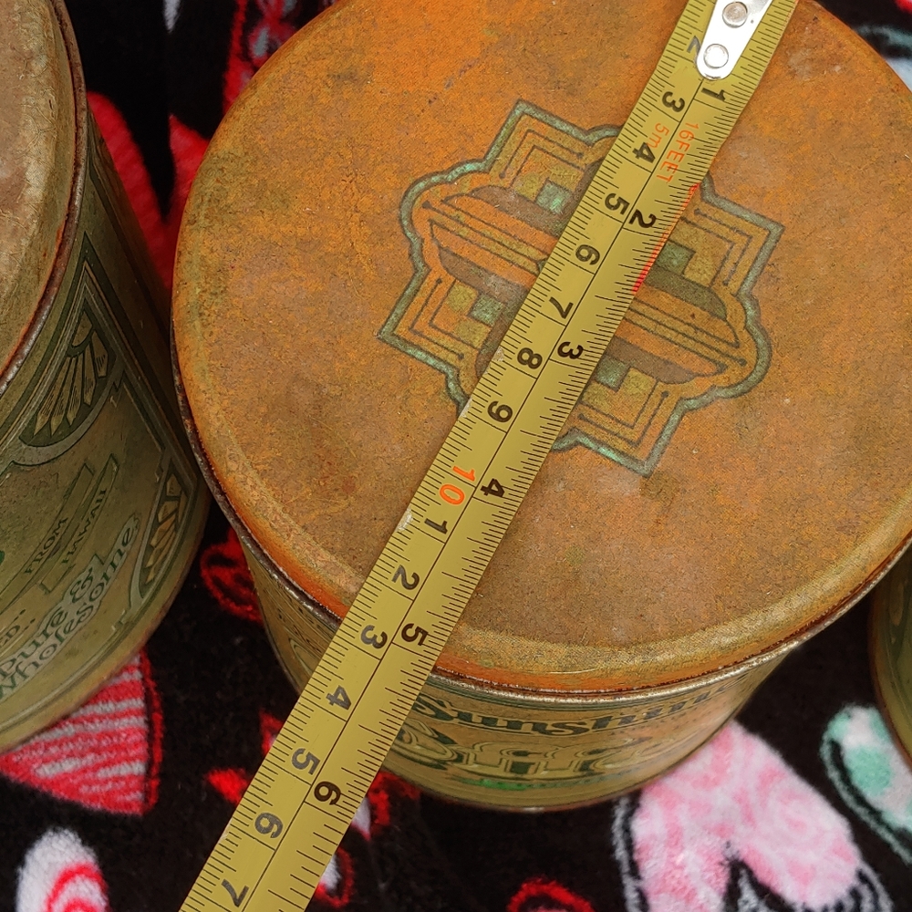 Vintage Stackable Tins - Picture 6 of 10